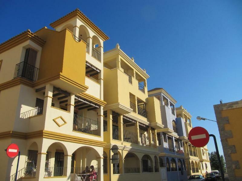 Beautiful 1 Bedroom Apartment In Roda, Los Alcazares. Larger Than Average. Esterno foto